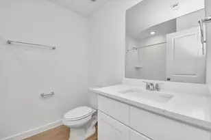 1414 Splashing Wave Dr, Iowa Colony, TX 77583 - Photo 5
