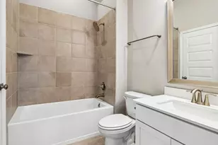 5131 Autumn Hls Trl, Pearland, TX 77584 - Photo 3