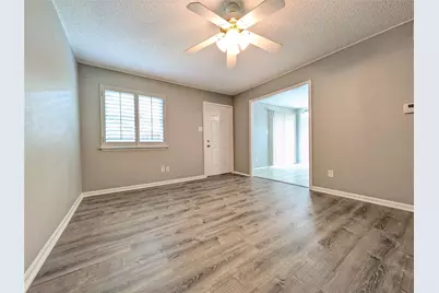 12027 Greenwood Forest Drive #B, Houston, TX 77066 - Photo 11