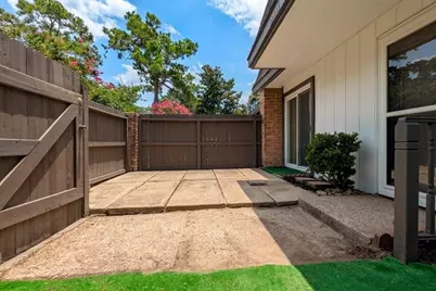 12027 Greenwood Forest Drive #B, Houston, TX 77066 - Photo 3