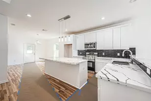 5317 Chennault Rd, Houston, TX 77033 - Photo 7