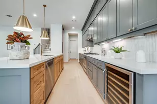 1822 Branard St, Houston, TX 77098 - Photo 9