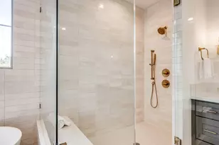 1822 Branard St, Houston, TX 77098 - Photo 37