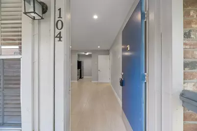 2250 Bering Drive #1O4, Houston, TX 77057 - Photo 5