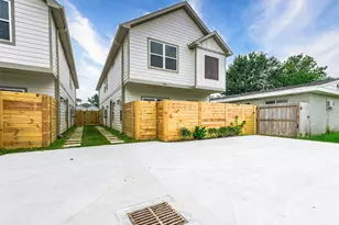 789 Fortune St, Houston, TX 77088 - Photo 31