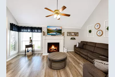 2305 Katherine Street, Brenham, TX 77833 - Photo 3