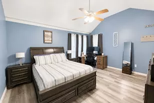 2305 Katherine St, Brenham, TX 77833 - Photo 9