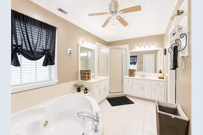 2305 Katherine Street, Brenham, TX 77833 - Photo 11
