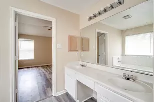 22810 W Waterlake Dr, Richmond, TX 77406 - Photo 27