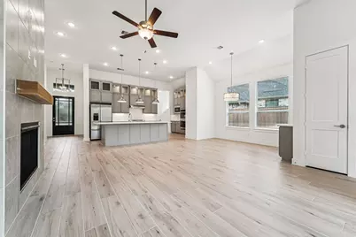 25932 N Outrider Banks, Montgomery, TX 77316 - Photo 9