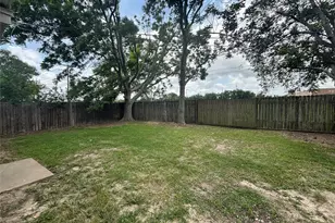 1803 Cardinal Dr, League City, TX 77573 - Photo 11