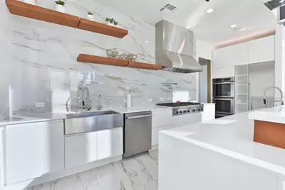 11905 Barryknoll Lane, Houston, TX 77024 - Photo 13