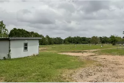 7079 Fm 1459 Road, Sweeny, TX 77480 - Photo 15