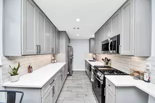 834 Ellington St, Houston, TX 77088 - Photo 13