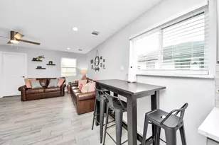 834 Ellington St, Houston, TX 77088 - Photo 11