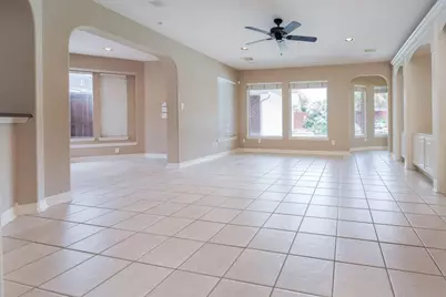 12406 Santiago Cove Lane, Houston, TX 77041 - Photo 9