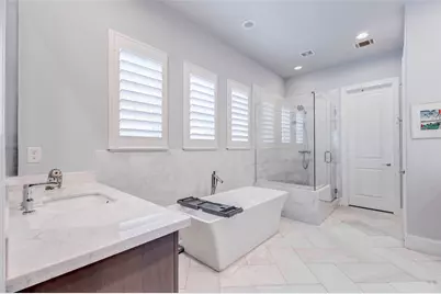 1323 Hunters Meadow Ln, Houston, TX 77055 - Photo 23
