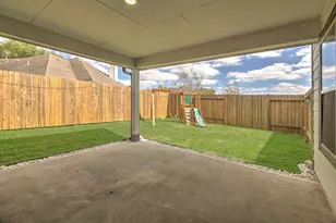 1228 Haverford Ln, Dayton, TX 77535 - Photo 37