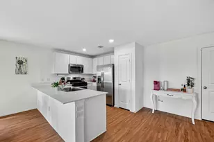 4206 Barrington Cv Ln, Baytown, TX 77521 - Photo 13