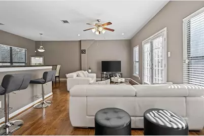 4413 Koehler  Street #B, Houston, TX 77007 - Photo 5