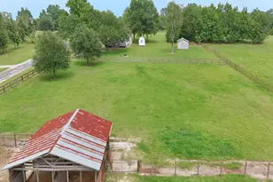 409 Moffett Springs Rd, Huntsville, TX 77320 - Photo 7