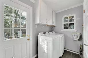 10155 Hazelhurst Dr, Houston, TX 77043 - Photo 29