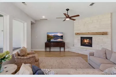 401 N Pilazzo Street, Montgomery, TX 77316 - Photo 5