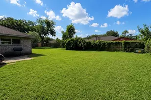 8410 Garden Parks Dr, Houston, TX 77075 - Photo 7