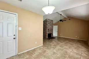 8410 Garden Parks Dr, Houston, TX 77075 - Photo 3