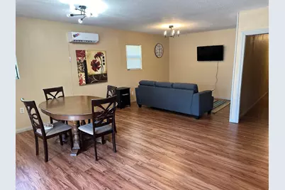 1916 Las Palmas Drive #B, Port Arthur, TX 77642 - Photo 5