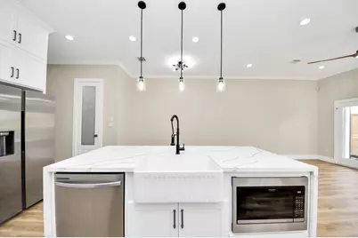 127 E 38th Street, Houston, TX 77018 - Photo 15