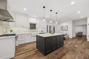 11903 Stoney Ridge Ln, Houston, TX 77024 - Photo 15