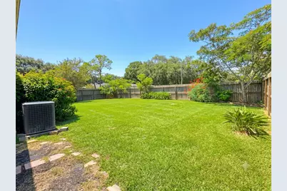 302 Morningside Drive, League City, TX 77573 - Photo 19