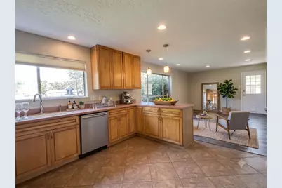 302 Morningside Drive, League City, TX 77573 - Photo 7