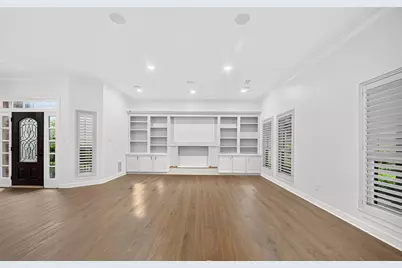 4415 Country Club View, Baytown, TX 77521 - Photo 13