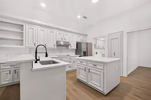4415 Country Club View, Baytown, TX 77521 - Photo 23