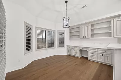 4415 Country Club View, Baytown, TX 77521 - Photo 19