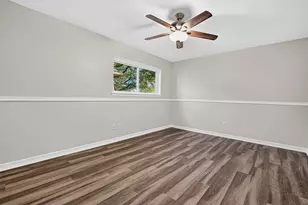 9026 Concho St, Houston, TX 77036 - Photo 21