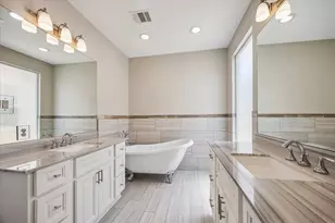 5631 Kiam St, Houston, TX 77007 - Photo 7