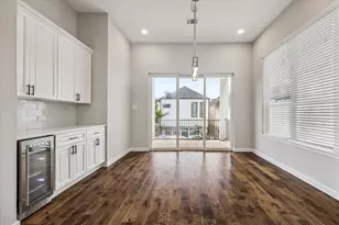 5631 Kiam St, Houston, TX 77007 - Photo 3