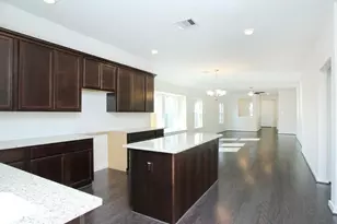 204 Laura Leigh Ln, Angleton, TX 77515 - Photo 21
