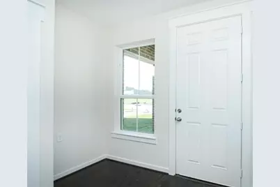 204 Laura Leigh Lane, Angleton, TX 77515 - Photo 7