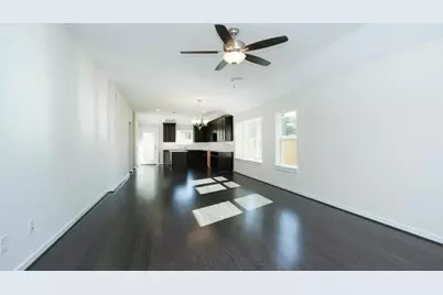 204 Laura Leigh Lane, Angleton, TX 77515 - Photo 9