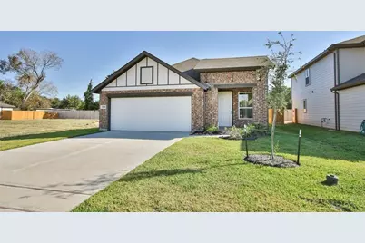 204 Laura Leigh Lane, Angleton, TX 77515 - Photo 3