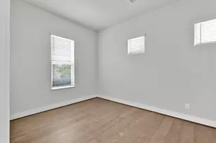 806 Fisher St, Houston, TX 77018 - Photo 15