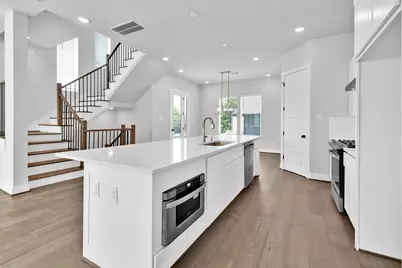 806 Fisher Street #F, Houston, TX 77018 - Photo 5