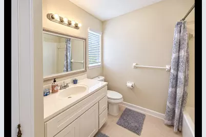 2114 S Yorktown Court S, League City, TX 77573 - Photo 15