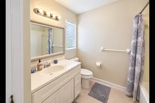 2114 S Yorktown Ct S, League City, TX 77573 - Photo 15