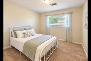 2114 S Yorktown Ct S, League City, TX 77573 - Photo 13