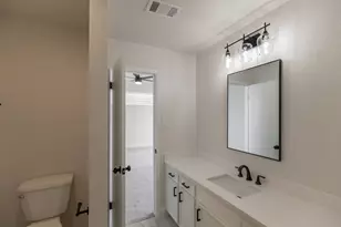 20 Charleston Street N, Sugar Land, TX 77478 - Photo 25